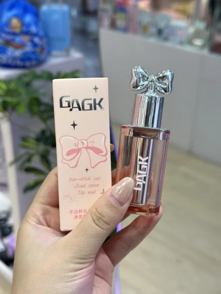 رژ مایع پاپیونی Gagk